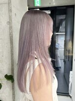 ソル バロール 表参道(SOL .valor)&nbsp;ハイトーンカラー顔周りレイヤーブロンドペールピンクシルバー