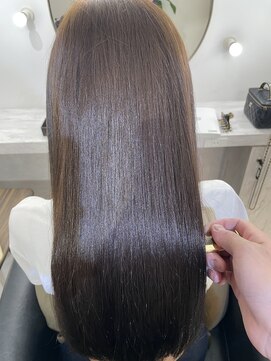 アールサロン アザブジュウバン(Rr SALON Azabu juban) ベージュブラウン×Rr SALON Hydro XE treatment