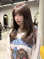 シティ(CITY)&nbsp;韓国ヘア　レイヤーカット　顔まわりカット　ベージュ