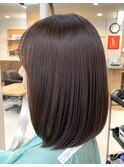 乾かすだけでまとまる艶ボブ