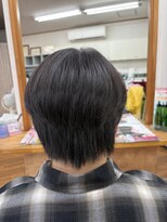 ヘアーズ サエミ ショートカットでCOOLに可愛く♪
