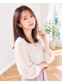 小顔ストレートレイヤー×透明感ショコラベージュ