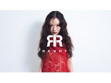 レヴリ(REVRY)
