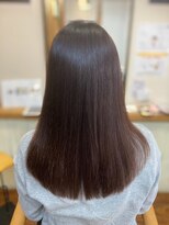 トリート(TREAT)&nbsp;艶髪ストレート 40代前半女性