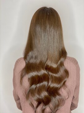 ジーナ 池袋(Zina) #イルミナ#アディクシー#デザインカラー