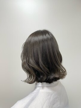 エムタニグチシーク(M.TANIGUCHI SEEK) 透明感◎　スモーキーカラー