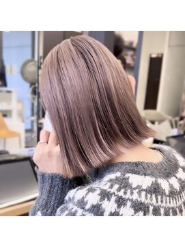 ビュー トウキョウ(VIEW TOKYO) ホワイトベージュ