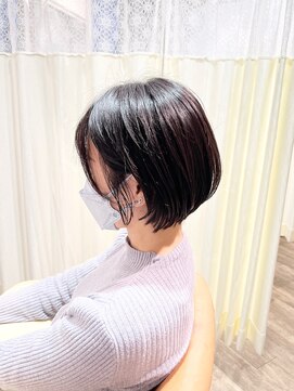 マカナ(makana) シンプルショートボブ