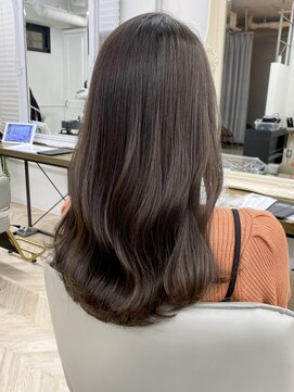 ローラン(ROULAND) ニュアンスカラー×レイヤーロング