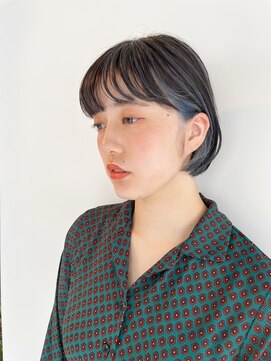 ラウレア(LAULEA) インナーカラーとハイライト