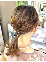 ジェネータ 新横浜店(GENETA)&nbsp;シンプルローポニー【ヘアセット/新横浜】