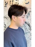 バームでキマる！2ブロック刈り上げセンターパート!!前髪パーマ
