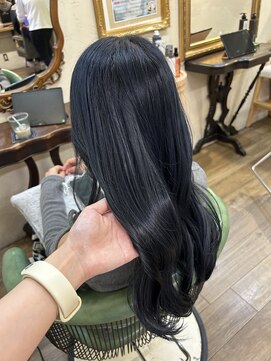 ベレッタ 枚方店(veretta.) ブリーチ×髪質改善 担当:ばば【ブルーブラック】ストレートヘア