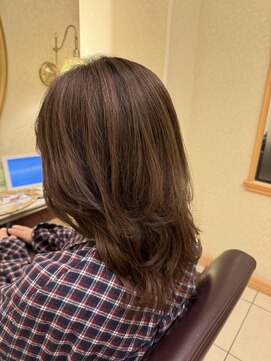 松本平太郎美容室 銀座本店 セミロングレイヤー