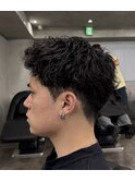 刈り上げアップバングスパイキーショートパーマスパイラルパーマ