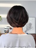 20代30代秋冬暗髪カラーレイヤーボブパーマ小顔ショート