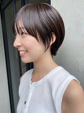 スク(SUKU) ナチュラルショート×透明感カラー