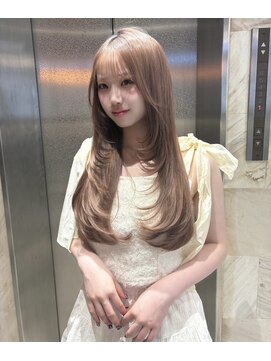 ボタン 熊本(VOTAN) レイヤーカット/韓国ヘア/ブリーチ/ダブルカラー/ミルクティー