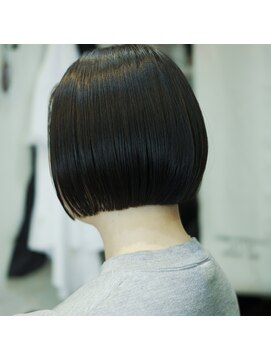 ミニマルワンレンボブ