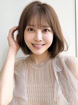 アグノス 青山(Agnos) 美髪ミディアムレイヤーカットエアリーカールこなれヘア艶感
