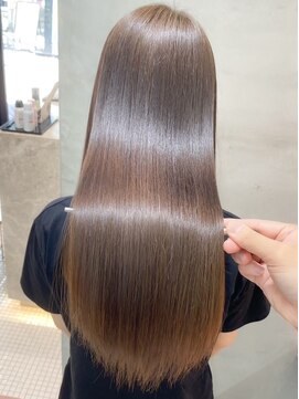 ロンドシエル 横浜(Lond ciel) オリーブグレー/韓国風巻き/レイヤーカット/髪質改善/縮毛矯正