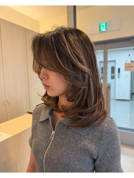 ヘアーポケット リタ(HAIR POCKET ritta) 7.5ミディアムレイヤーカット《城下》ミルクブラウン