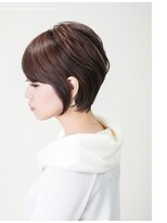 エオン(eon)&nbsp;ショートボブ【eon】大人女性、白髪、マイナス6歳ヘア
