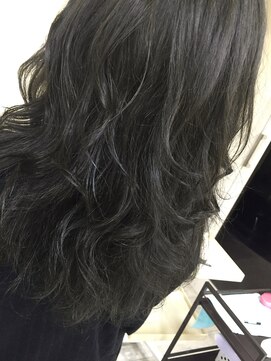 クレア(CREA) ブリーチ無し！ネイビーアッシュカラー