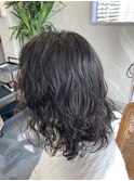 ミディアム×無造作パーマ