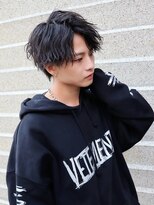 アーリー(Ali'i)&nbsp;ソフトツイストスパイラルパーマ波巻きセンターパートミディアム