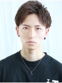 ツーブロック刈り上げビジネス短髪束感黒髪アップバング