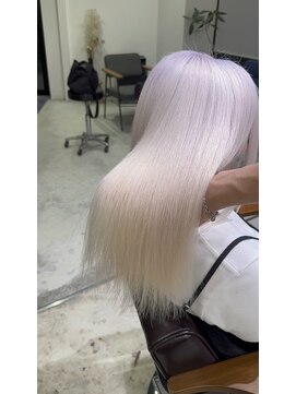 アフューズバイストゥー(Vfuse by StueW) ホワイト