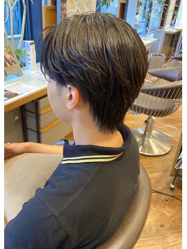 オアシスアヴェダ(OASIS AVEDA) ダウンパーマでつくる韓国ヘア