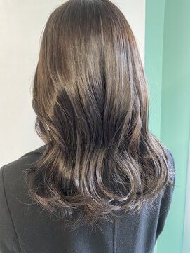 リーホリエ(Lee Horie) 【ブルベ夏】アッシュグレージュ【MOMOKA】