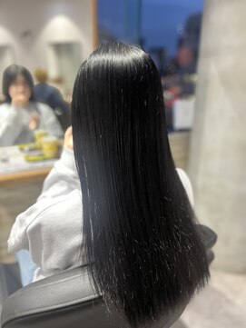 リーオオサカ(Lee Osaka) 艶髪×コリアンブラック×東芽生