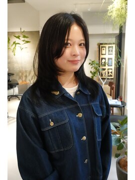 ニュア(neua) レイヤーカット＊奈良/橿原神宮前