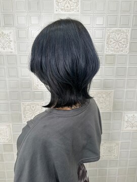 ヘンリエッタ 自由ヶ丘(Henrietta) くびれウルフブルー