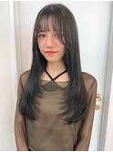 グレージュ 透明感カラー レイヤーカット 顔周りカット 艶髪