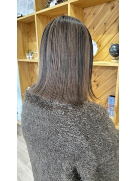 艶ナチュラルストレートボブ