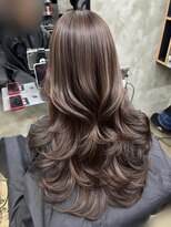 エッセンザ 梅田(ESSENZA) 海外レイヤー/ハイライト