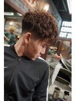 フォーコーナーズカットショップスリーセント 栄(FourCornersCutShop 3/cent) スペインカール