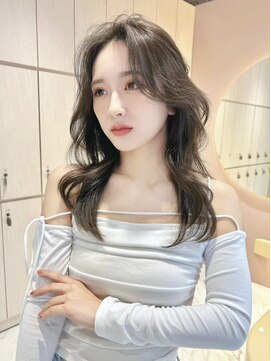 グローアイヴィ 大宮(GLROW IVY) ♪レイヤー　ハッシュ　くびれ　縮毛矯正　髪質改善