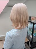 ホワイトベージュ