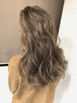 アミ 川越(amie) アッシュブラウン毛先パーマネオウルフ[川越,川越駅,川越西口]