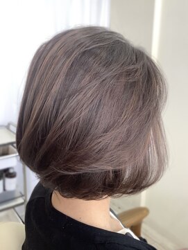 コクェット(coquette) シンプルボブ