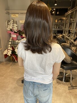 ディーエックス スリー(Dxxxx III) 大人かわいいミディ　ゲストスナップ