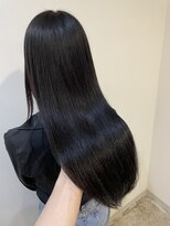 コア 梅田(Core)&nbsp;髪質改善 縮毛矯正　韓国ヘア　艶髪