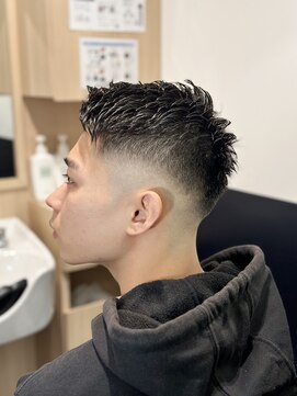 リバティシェアバーバー 銀座(LIBERTY SHARE BARBER) 【大人髪】エロスキンショート