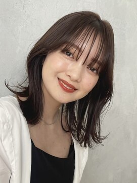 ノイ(noi) 顔周りレイヤーカットグレージュカラーくびれボブベージュカラー