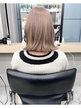 ギークス(GEEKS) 【GEEKS渋谷】ハイトーン/ミルクティーベージュ/伸ばしかけ/小顔